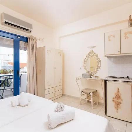 Zorbas Apartments-Am Strand Von Léntas Exteriér fotografie