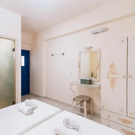Zorbas Apartments-Am Strand Von Léntas Exteriér fotografie