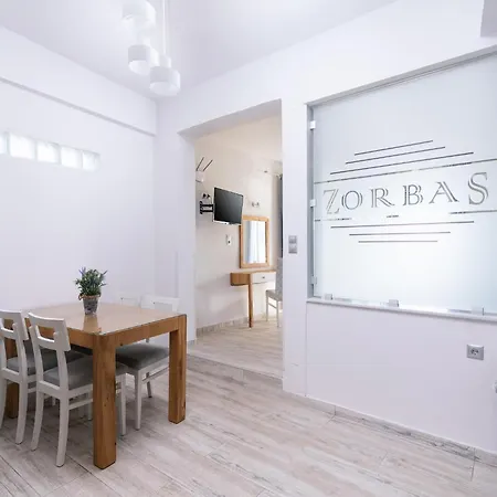 Zorbas Apartments-Am Strand Von Léntas Exteriér fotografie