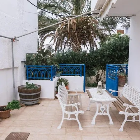 Zorbas Apartments-Am Strand Von Léntas Exteriér fotografie