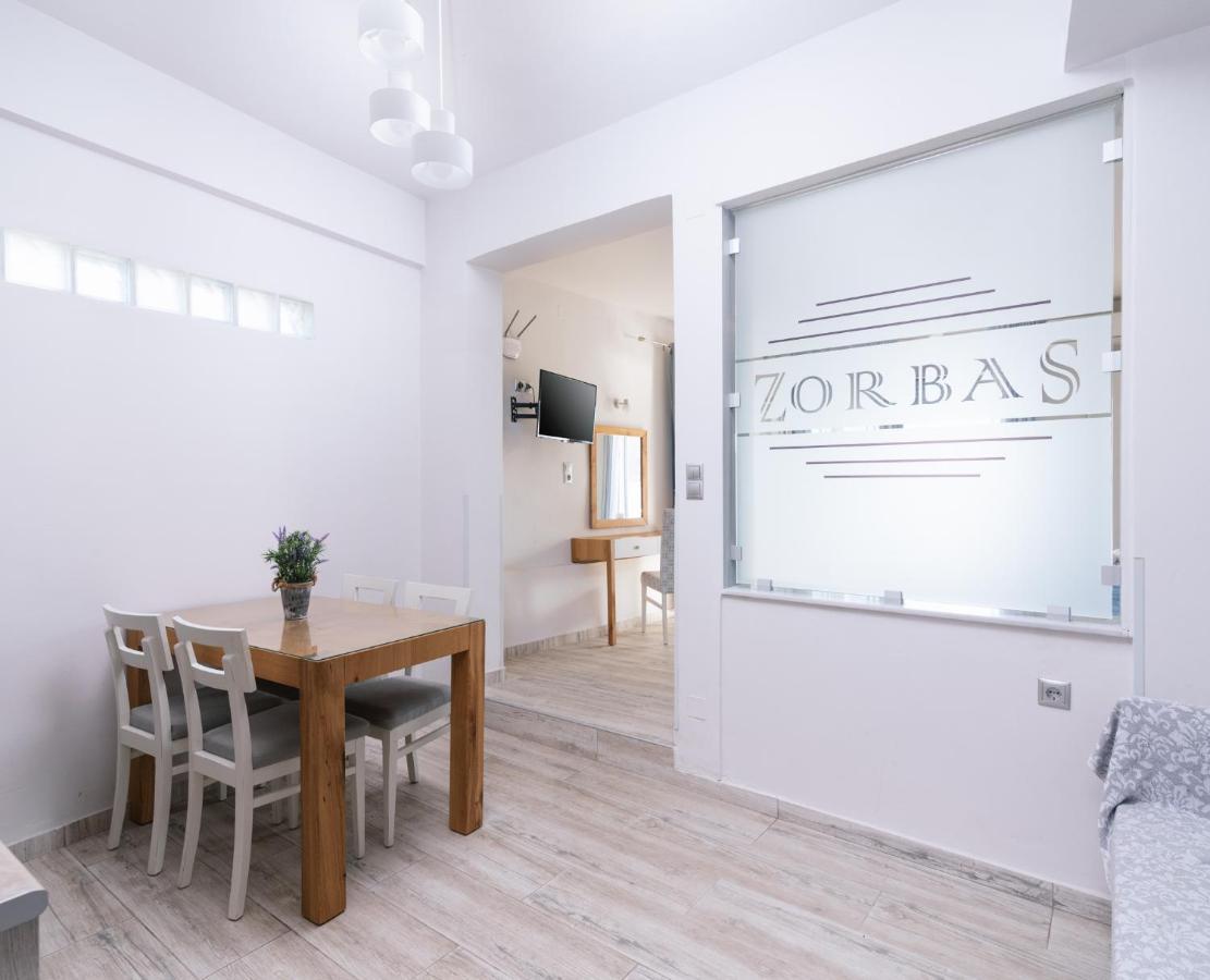 Zorbas Apartments-am Von